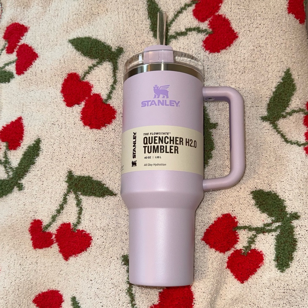 Stanley Lavender Quencher Tumbler 40 oz
